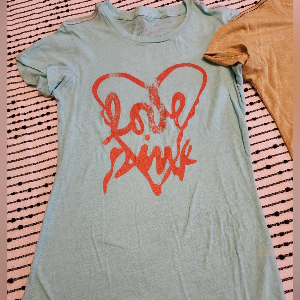 Love Pink T-shirts